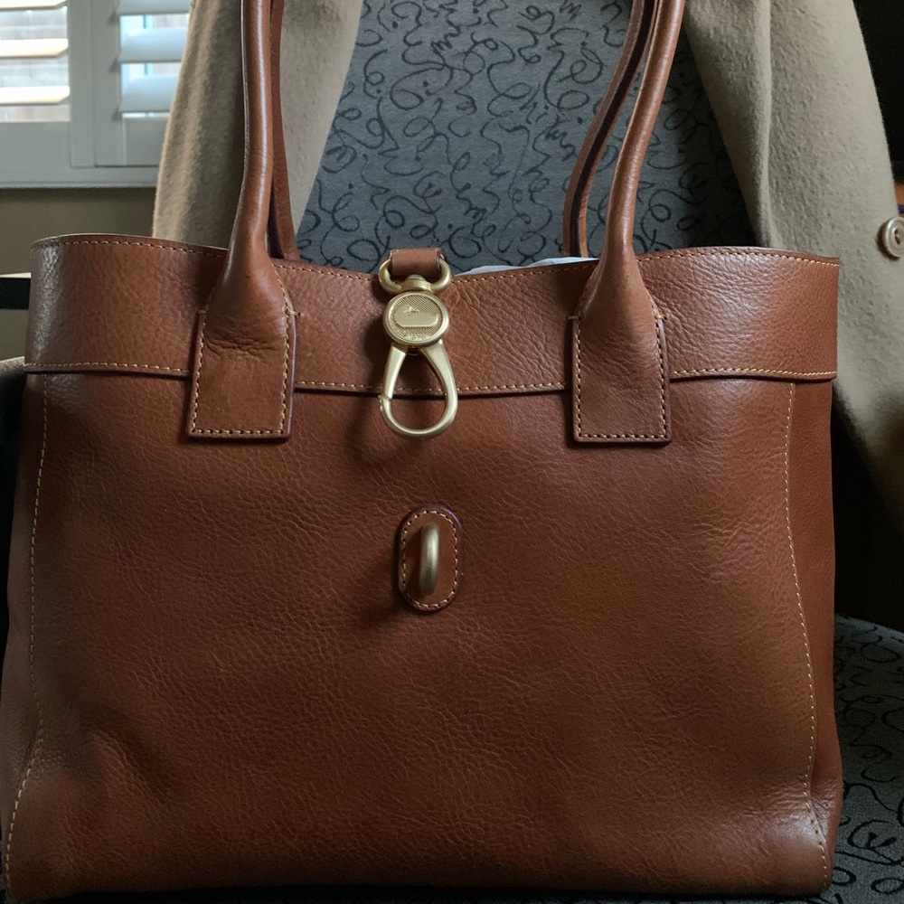 Authentic Florentine vacchetta leather Dooney & Bourke Handbag called Amelie.